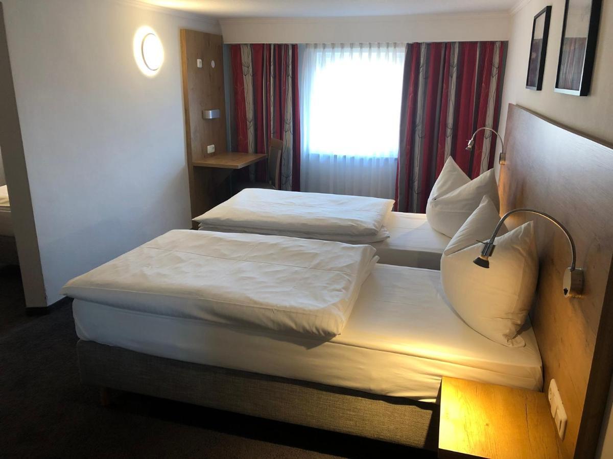 Anderschitz Landhotel Vaterstetten Dış mekan fotoğraf